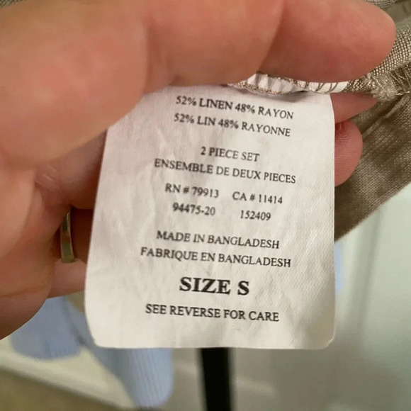 Motherhood Maternity Short Sleeve size small - Picture 5 of 5